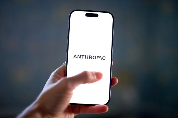 Anthropic demanda al Pentágono tras ser declarada "riesgo para la cadena de suministro"