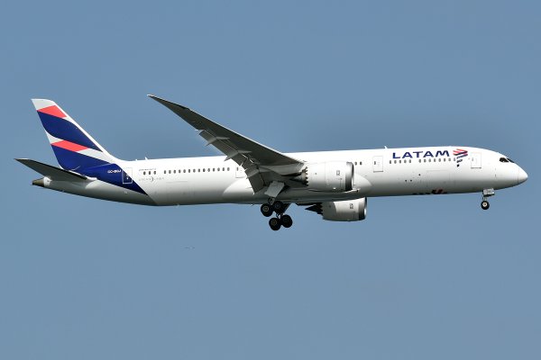 <p>Latam Airlines registra un alza interanual de 9,3% en su tráfico de pasajeros en febrero</p>