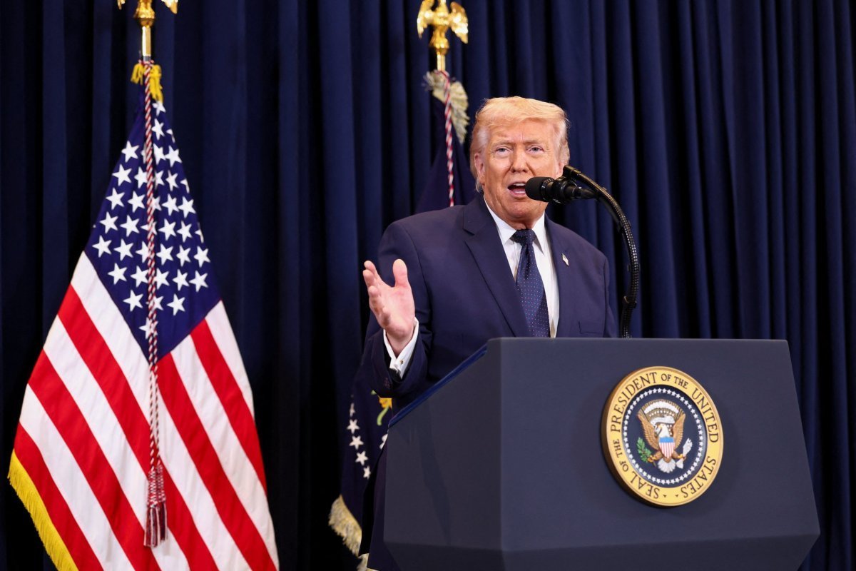 <p>“Es lógico que quienes se benefician del estrecho ayuden a garantizar que no ocurra nada malo allí”, dijo Trump. Foto: Reuters</p>