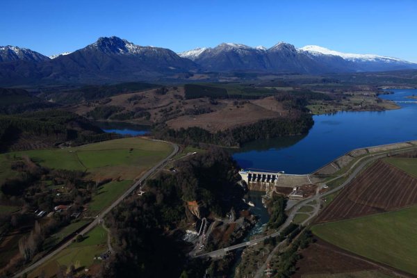 Colbún define inversiones por US$ 1.500 millones para sumar 1.000 MW a 2030 con activos renovables