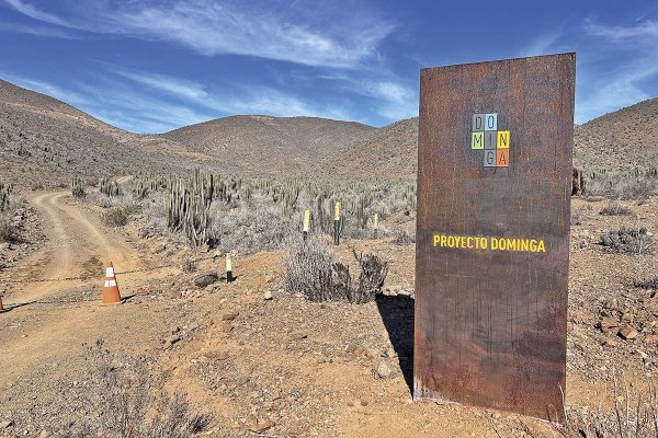 Sorpresa total en Dominga: el mismo tribunal que falló en contra del proyecto minero hace un mes suspende aplicación de la sentencia