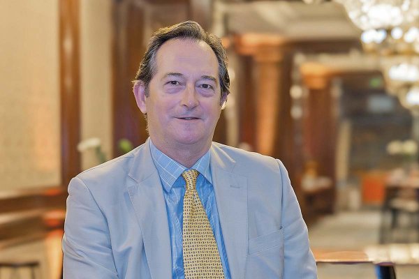 <p>Nicholas Hopton, exembajador del Reino Unido en Irán: “Lo ocurrido sugiere un error de cálculo de EEUU y una mala comprensión de Trump sobre cómo se desarrollaría esta guerra”</p>