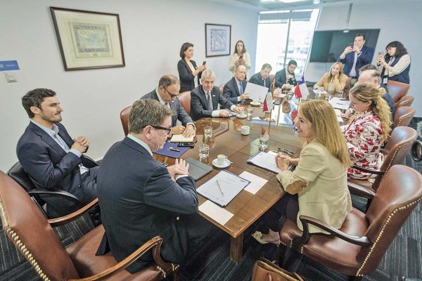 Empresarios salen a aclarar polémica: lo que piden es que “no aumenten” los feriados irrenunciables que ya existen