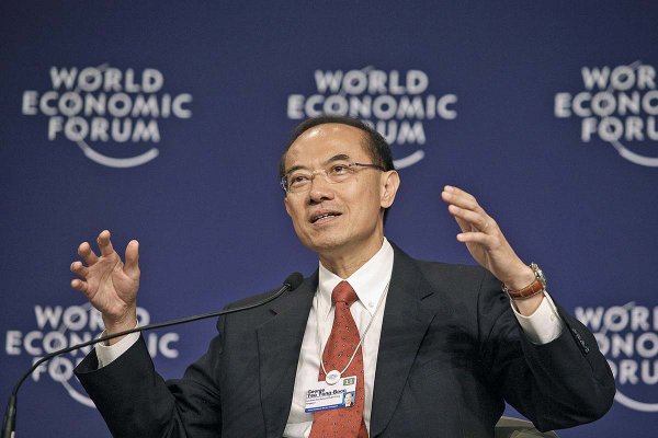 <p>George Yeo, exministro de Asuntos Exteriores de Singapur: “En el corto plazo, Chile debe aceptar la hegemonía de EEUU en su hemisferio”</p>