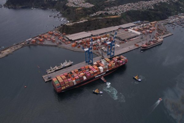 Puertos de Talcahuano y SVTI buscan consolidar ruta exportadora de salmones por Biobío