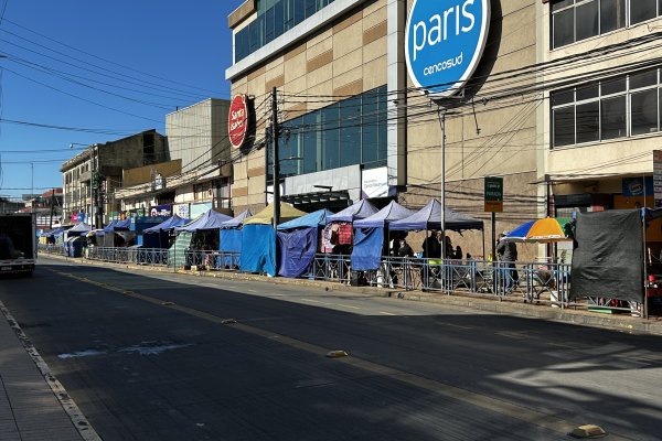 Talcahuano sella acuerdo para regular el comercio informal y ordenar el funcionamiento de la ciudad