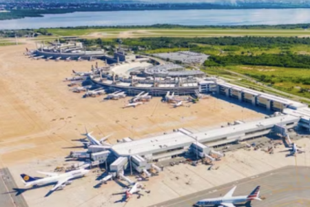 Española Aena se adjudica concesión de aeropuerto Galeão de Río de Janeiro con oferta por US$ 552 millones