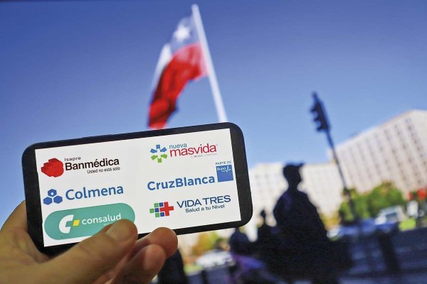 Oficial: Tres isapres suben sus planes al tope de 3,5% este año y otras tres congelan las alzas