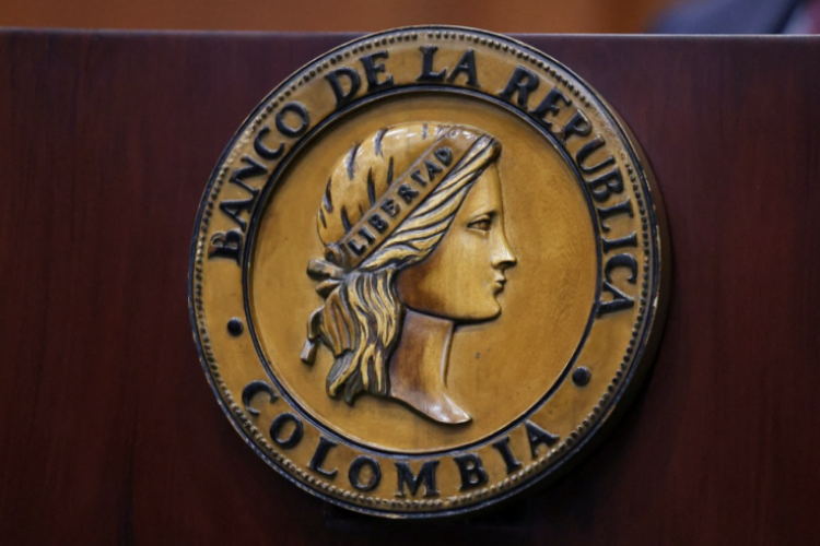 <p>Banco Central de Colombia sube tasa de interés a 11,25% y el Gobierno se retira del directorio en rechazo</p>