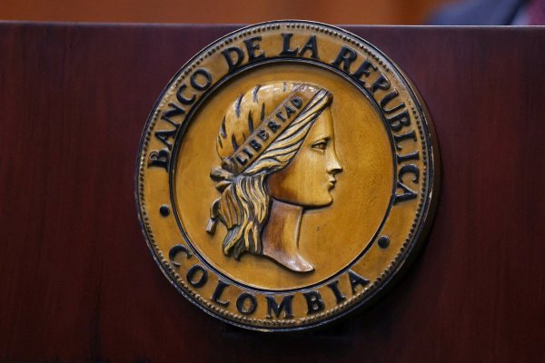 Banco Central de Colombia sube tasa de interés a 11,25% y el Gobierno se retira del directorio en rechazo