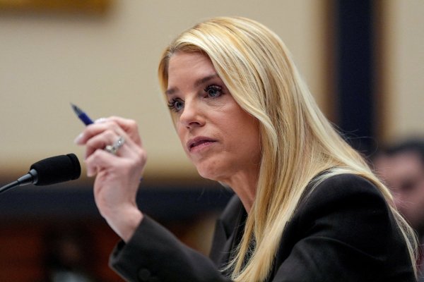 Donald Trump destituye a la fiscal general de Estados Unidos, Pam Bondi