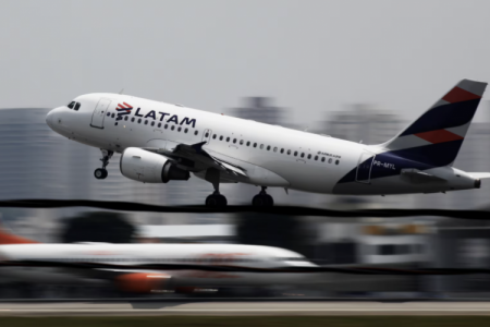 Latam Airlines realiza su primer vuelo de larga distancia con WiFi a bordo en un Boeing 787-9