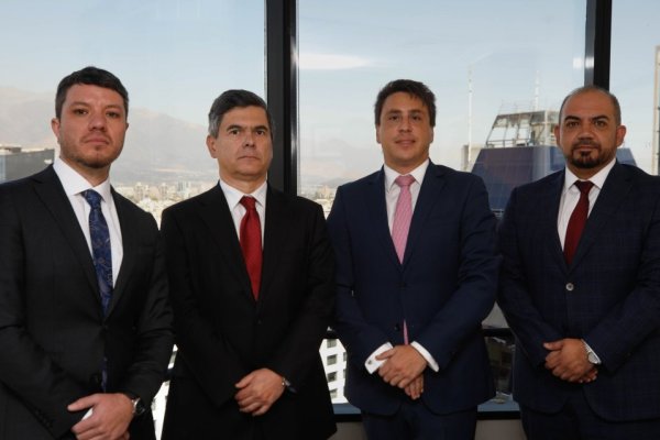 <p>Silva-Riesco Abogados debuta con foco en litigios complejos y asesoría tributaria</p>