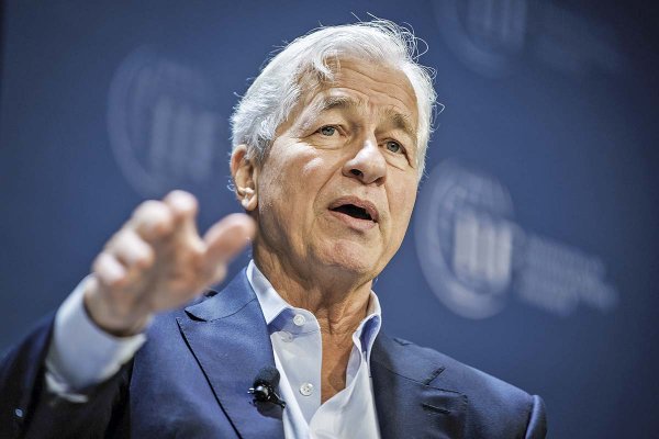 Jamie Dimon advierte que las pérdidas en crédito privado serán mayores a lo previsto