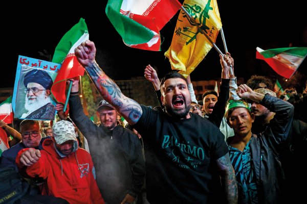 EEUU e Irán pactan un alto al fuego de dos semanas y la reapertura inmediata del estrecho de Ormuz