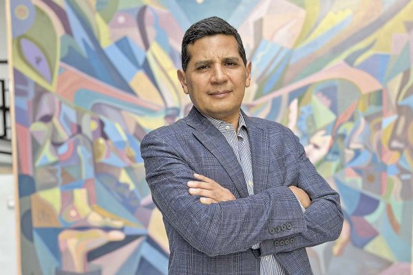 Alonso Cárdenas, analista: “Si Keiko Fujimori gana, es muy probable que el ciclo de inestabilidad política en Perú termine”