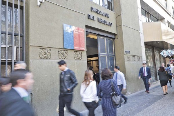 <p>Más cambios: la Dirección del Trabajo da marcha atrás con su nuevo sistema de fiscalización</p>