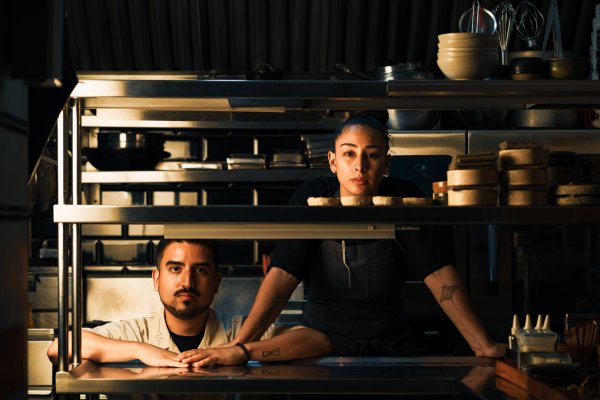 Cocinas con raíz: tres voces latinoamericanas que llegan a ÑAM