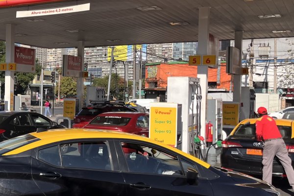 Entre $ 20 y $ 36 promedio por litro: las gasolinas y el diésel vuelven a subir este jueves