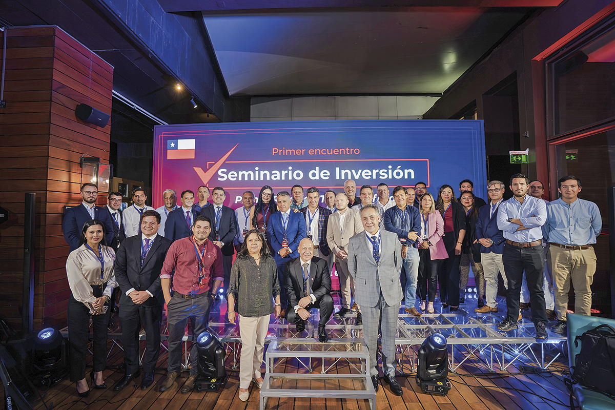 <p>Invitados: Concesionarios e inversionistas en el Primer Encuentro de Plantas de Revisión Técnica Oficial en Chile.</p>