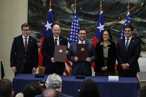 Chile y EEUU avanzan en fortalecer lazos en minerales críticos y seguridad