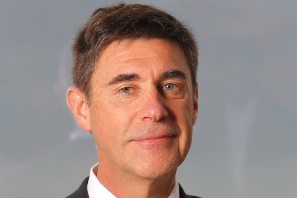 Manfred Paulmann toma las riendas y asume como presidente del grupo Cencosud