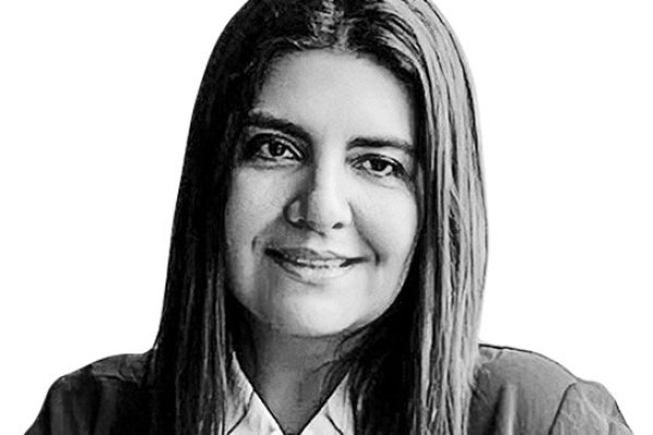 <p>Proyecto de reconstrucción: crecimiento como apuesta y ajuste fiscal como condición</p>