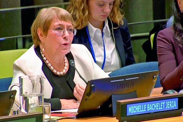 Bachelet volvió a Chile: Qué viene en su campaña después del episodio Cancillería