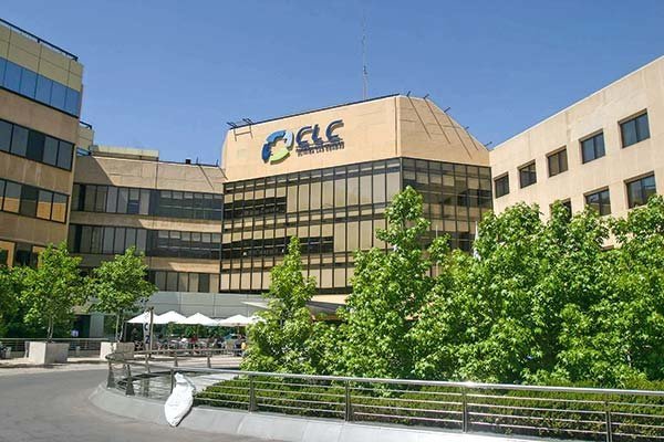 <p>SII reclama casi $ 6 mil millones de impuestos a Clínica Las Condes</p>