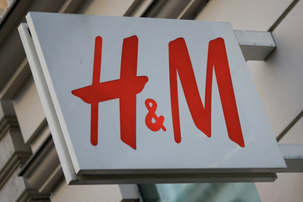 H&M llegará a Argentina en 2027 junto a franquicia panameña Hola Moda