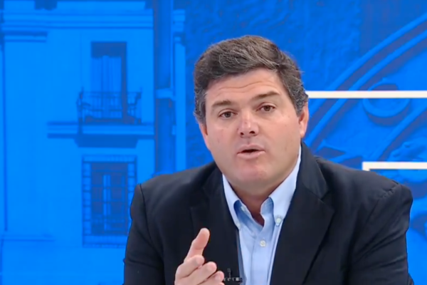 Gustavo Alessandri cuestiona ajustes a municipalidades por Plan de Reconstrucción y pide resguardar Fondo Común Municipal