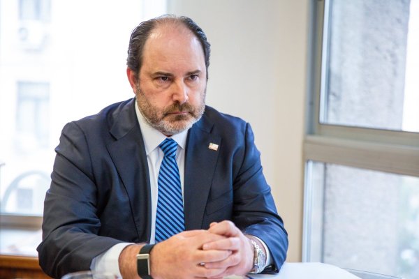 Ministro Rau defiende crédito tributario al empleo, pero se abre a discutir “instrumento óptimo” en el Congreso