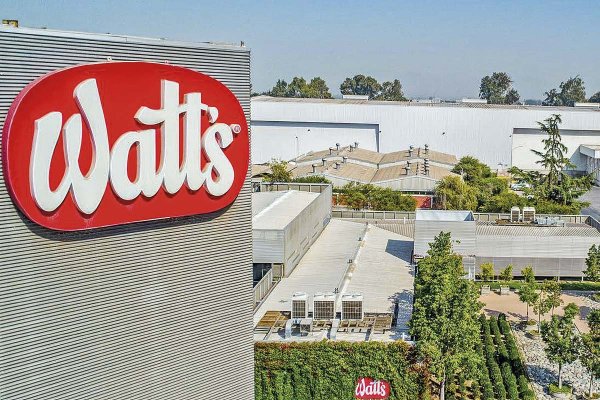 Fondo Pionero vende acciones de Watt’s por $ 1.600 millones y baja del 11% de la propiedad