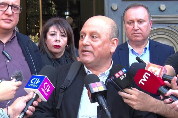 Ahora en DF | CUT y gobierno no alcanzan a acuerdo por salario mínimo: “Nuestra posición es recuperar poder adquisitivo"