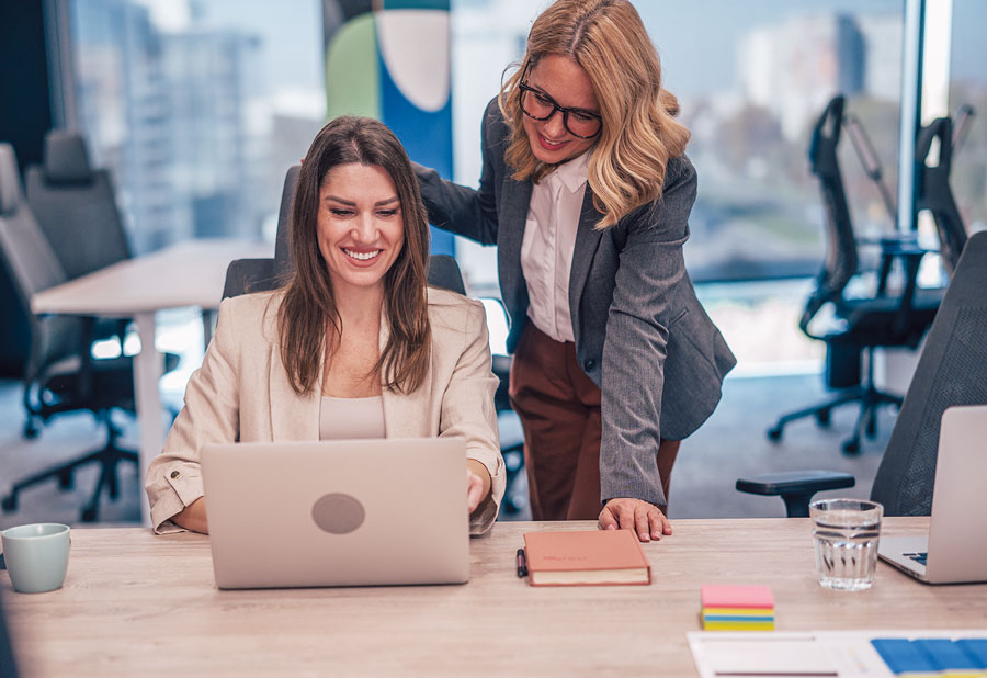 <p>Nueva ley impulsa ingreso de mujeres en directorios: 19 de las 33 compañías IPSA cumplen con presencia mínima de 20%</p>