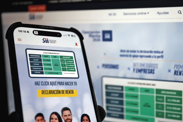 Atentos papitos corazón: Tesorería acumula más de $1.450 millones en retenciones por deudas de pensiones de alimentos