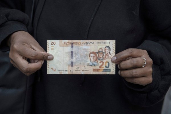 Bolivia evalúa regreso al mercado global de bonos tras pausa de cuatro años