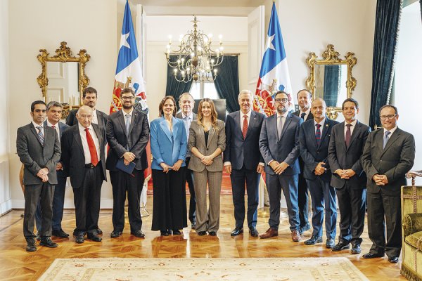 Cambios a la Ley de Propiedad Intelectual: Hacienda prepara indicación a polémico artículo para establecer "compensaciones" a autores de datos