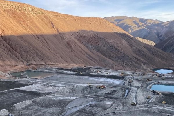 Teck Quebrada Blanca acuerda plan ambiental por $ 9.850 millones tras cargos de la SMA