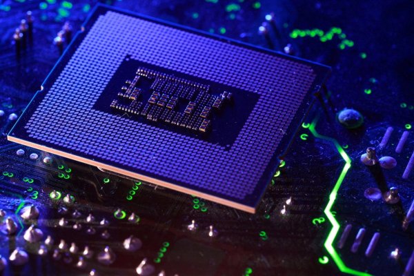 Apple e Intel llegan a un acuerdo preliminar para la fabricación de chips