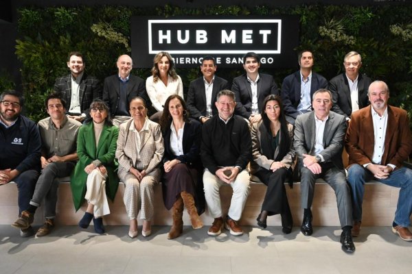 <p>Gobierno de Santiago refuerza estrategia de desarrollo económico con consejo asesor y foco en inversiones para pymes</p>