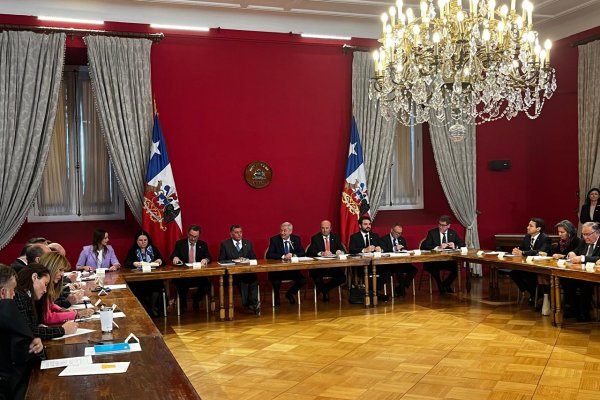 Kast pide a ministros preparar la cuenta pública del 1 de junio y defiende recortes presupuestarios a dos meses de asumir: “Vamos por buen camino”