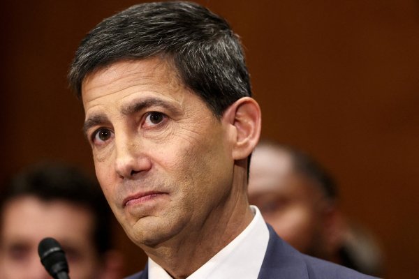 <p>Senado de EEUU confirma a Warsh como miembro de la Fed y queda a un paso de convertirse en su presidente</p>