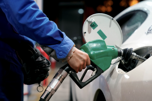 Guerra en Medio Oriente continúa presionando precios de combustibles en América Latina: YPF anuncia alza en Argentina y Brasil implementa nuevos subsidios