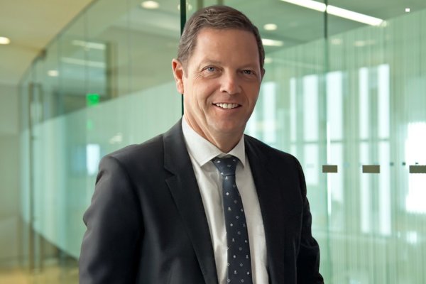CEO de Mundo asume como presidente de Chile Telcos con foco en sostenibilidad financiera y seguridad