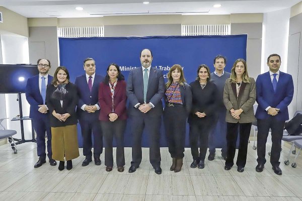 <p>Mesa de reactivación laboral ha recibido 20 propuestas en su primera semana de funcionamiento</p>