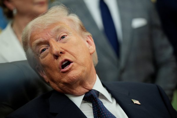 Revés de Trump en el Senado: con votos republicanos aprueban medida contra la guerra en Irán