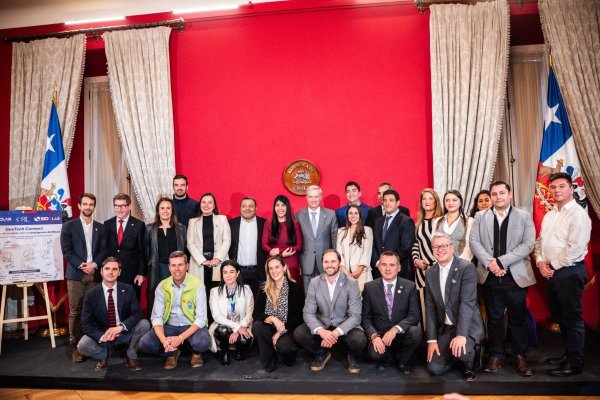 Gobierno lanza coalición regional para acelerar la adopción de IA en municipios