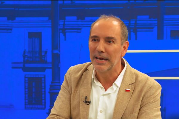 Ministro De Grange sostiene que rebaja en las tarifas del TAG es "una prioridad" porque "existe una oportunidad de mejora muy significativa"