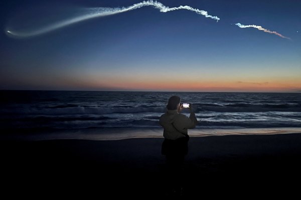 El Pentágono se enfrenta a SpaceX por el aumento de precio de Starlink durante la guerra con Irán